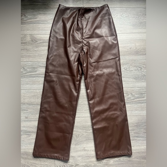 Lisa Says Gah Chocolate Brown Faux Leather Straight Leg Pants Size M/L - Picture 1 of 9